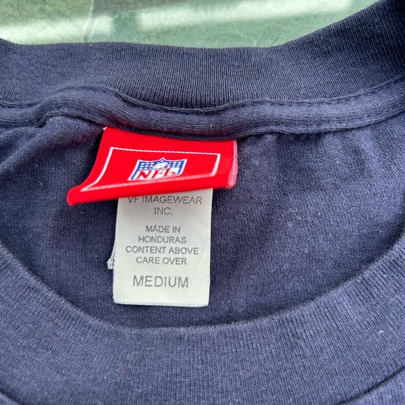 New England Patriots Graphic T-Shirt - Picture 3 of 4